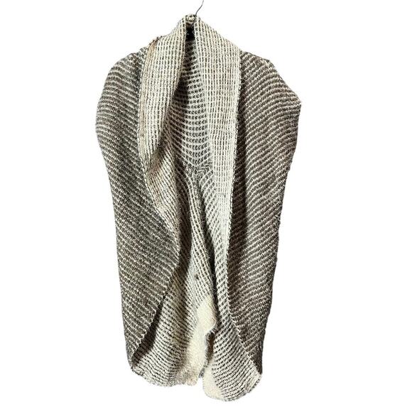 Women’s Knit Vest Open Front Cardigan 100% arcylic fuzzy tan and brown one size - Picture 7 of 11